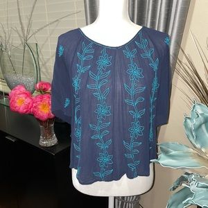Lucky Brand live in love 100% silk blue summer blouse